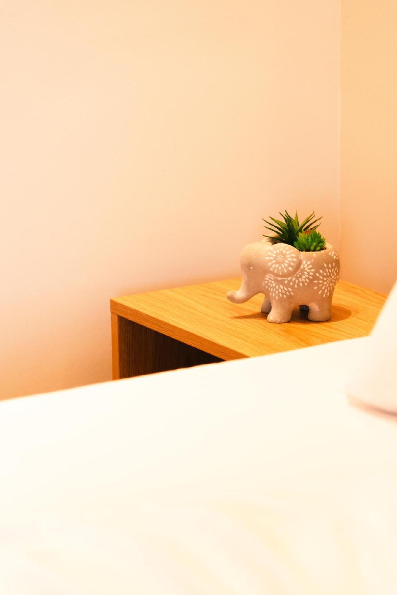 Melador Beachfront Apartments กาวอส ภายนอก รูปภาพ