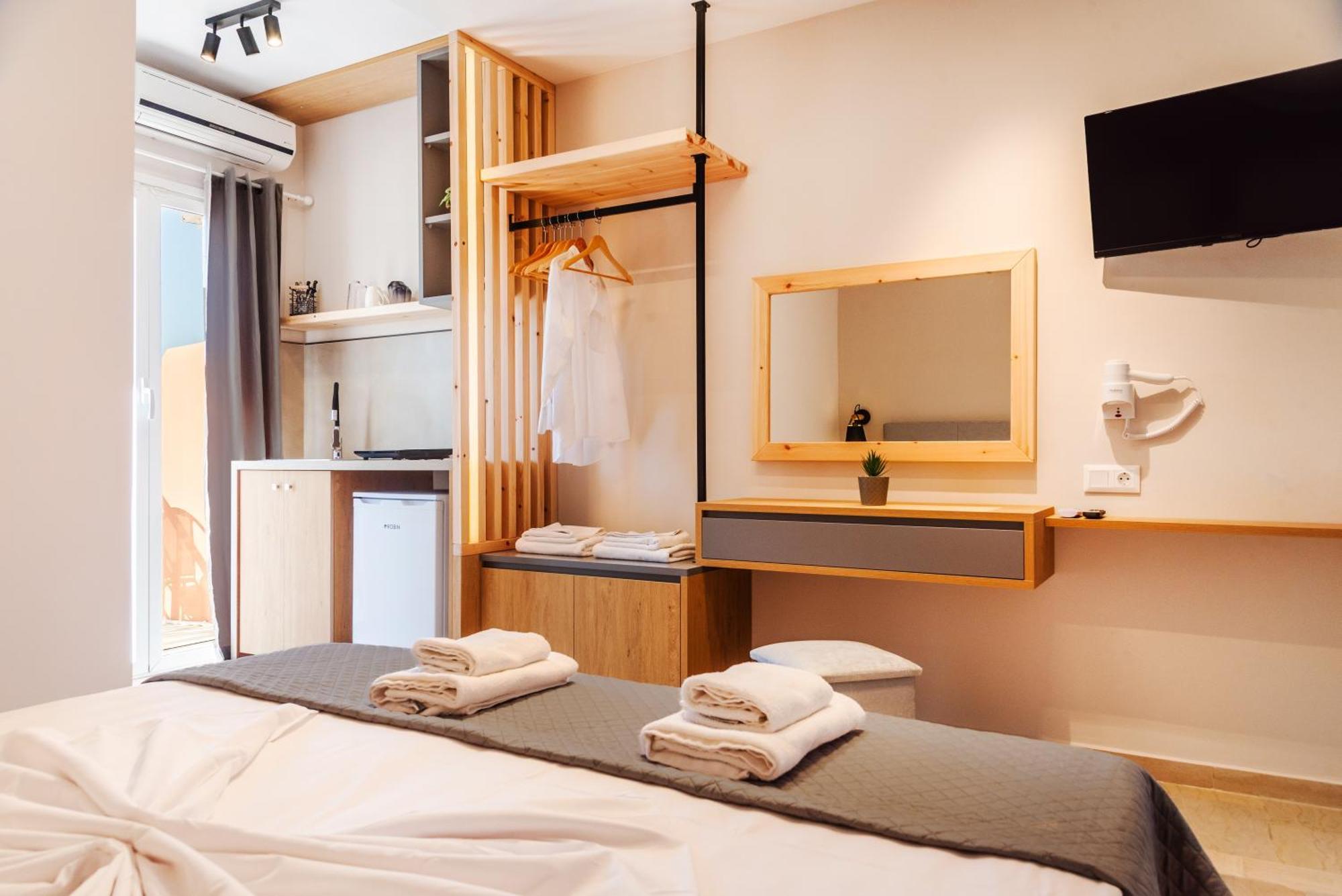 Melador Beachfront Apartments กาวอส ภายนอก รูปภาพ